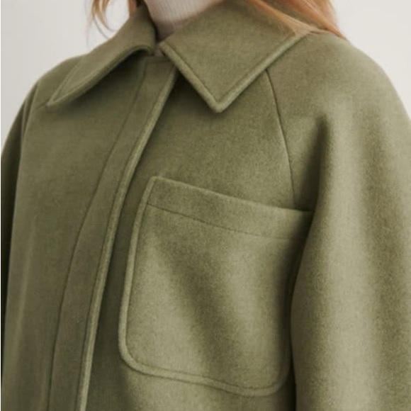 NA-KD Oversized Short Chest Pocket Jacket - Picture 2 of 14